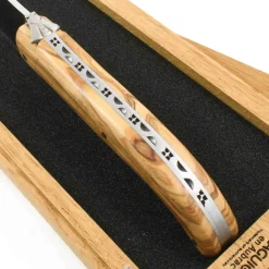 Laguiole en Aubrac Olivewood Champagne Sabre
