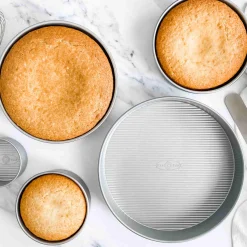USA Pan 5 Piece Round Cake Pan Set